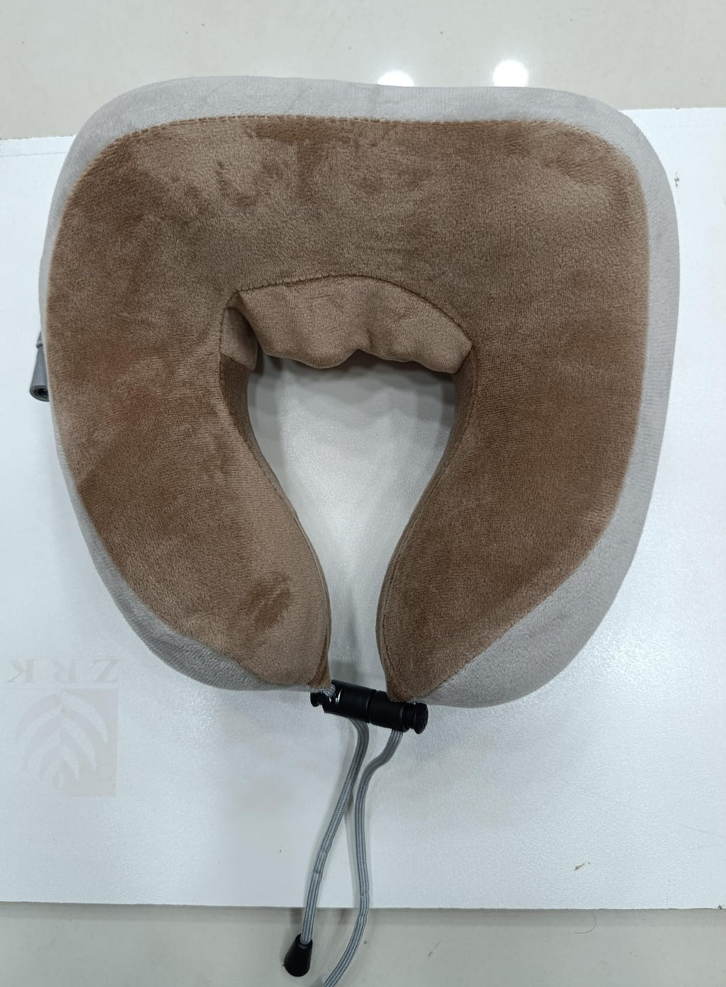 Rechargeable U-Shaped Neck Massager
