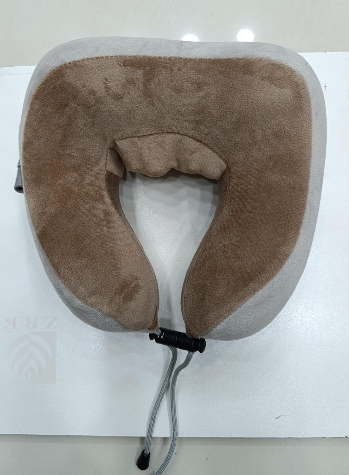 Rechargeable U-Shaped Neck Massager